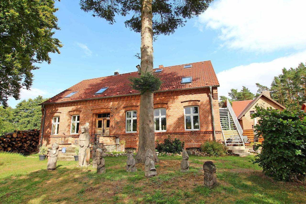 Ferienwohnung Im Forsthaus Am See Schwarz Exterior foto