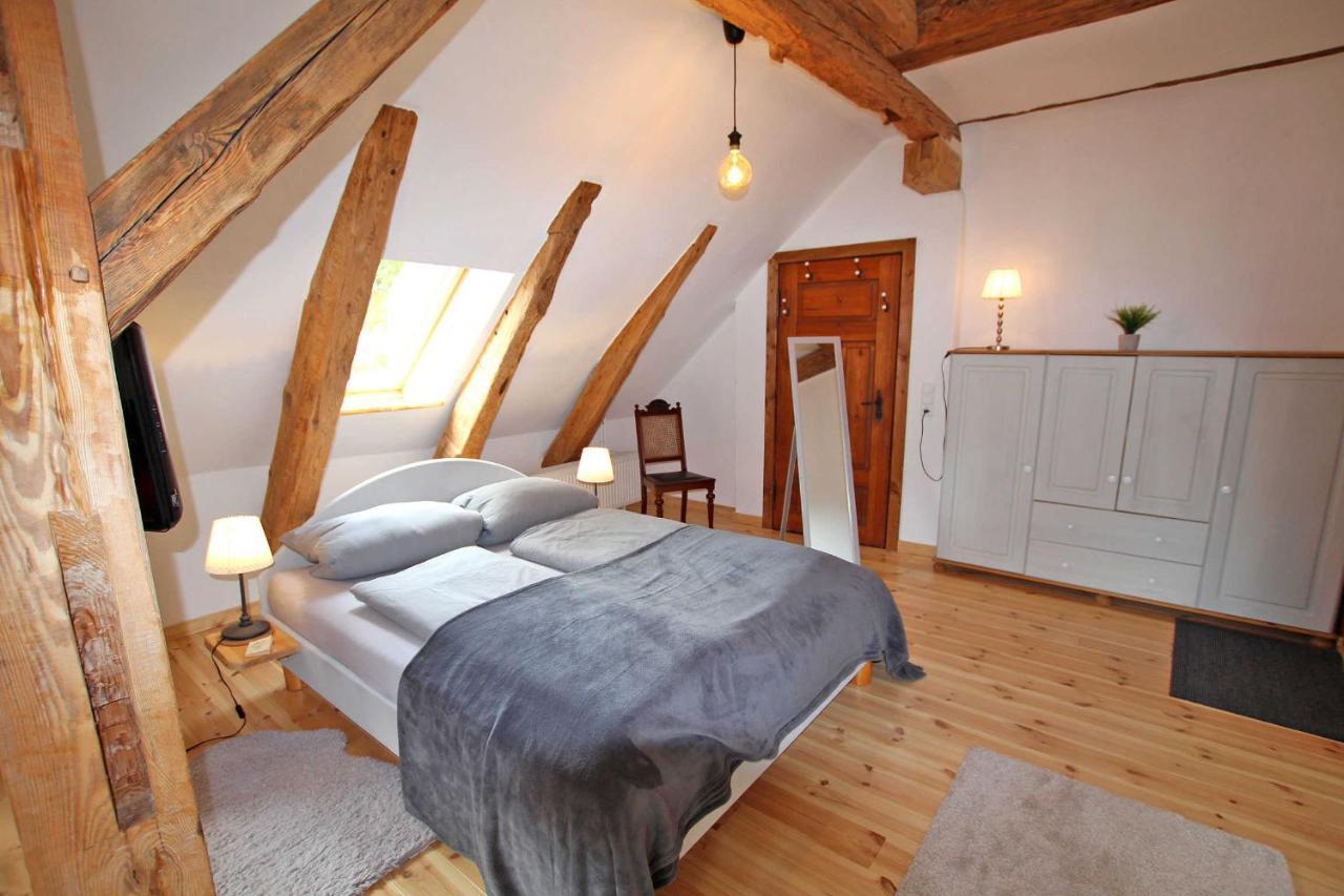 Ferienwohnung Im Forsthaus Am See Schwarz Exterior foto